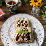 *今日の朝ごパンは、ちょっと贅沢に八天堂のとろける食パンでクリームバナナチョコ🍌🍫.八天堂のとろける食パンは、生地にマーガリンや発酵バターを幾重にも折り込み、手間ひまをかけて作り上げた贅沢…のInstagram画像