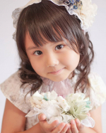 .無添加化粧品の岡田UVミルクをモニターしています。子供の顔に塗るものなので、無添加な日焼け止めは本当に安心。SPF20pa++ですが、毎日つけるならこれくらいが負担がなくて◎伸びも良…のInstagram画像