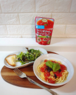 SSK清水食品株式会社さんの「スペイン産完熟トマトの冷たいジュレスープ」を使って冷製トマトパスタを🍝🍅「シチリア産レモンの冷たいジュレスープ」を使って冷しゃぶサラダを作りました🥗🍋..…のInstagram画像