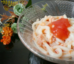 おはようございます♡♡昨日のお昼ごはんは、『冷たいジュレスープ』を使ってツナと和えた冷やしうどん♪そして、少し余ったジュレスープは今日のお弁当の卵焼きに混ぜました↑↑暑い時期に冷やしたジュ…のInstagram画像