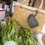 ＊・＊・＊・＊・＊・.いつもの農家さんへ野菜の買い出しに🍅🍆🥒.今にも🌧️が降りそう🙄本日🥔収穫で枝豆🙅籠には採れたて野菜 これがめちゃめちゃ美味しい🤭.そこへ…のInstagram画像