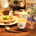 ...国産ブランド野菜をふんだんに使ったスープレンジ１分ですぐに食べられる☕︎本格的な味わいが手軽に楽しめますよ今回は「バターナッツかぼちゃ」のパンプキ…のInstagram画像