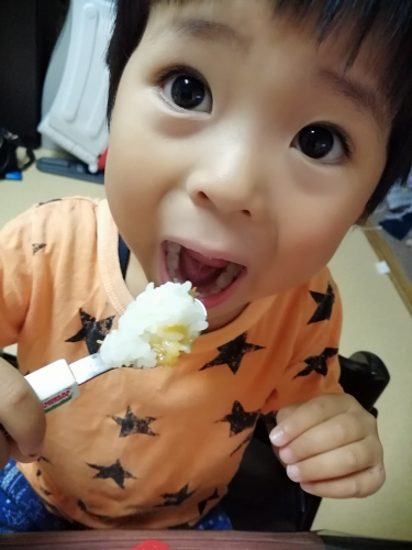 ご飯大好きな子どもたちの画像（3枚目）