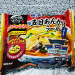 キンレイ様の「お水がいらない 五目あんかけラーメン」のご紹介をさせて下さい♥**スープ、麺、具が一つになった五目あんかけラーメンです✨*お鍋に入れて温めるだけでお召し上がりいただけますので、…のInstagram画像