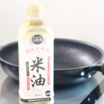 ﻿﻿﻿﻿﻿【BOSO 米油】﻿﻿﻿﻿╲米ぬかから生まれました♡╱﻿﻿﻿﻿﻿米油（こめあぶら）は、﻿玄米を精米したときに発生する貴重な国産油脂…のInstagram画像