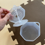 もちふわホイッパーを使ってみました!!!洗顔を泡立てるやつです😉私はいつも100円ショップで買ったものを使っていました。それも泡立ちは悪くなかったんですが、固形石鹸は使えなかったんですよね😣こ…のInstagram画像