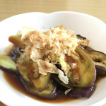 #マルトモのかつおぶし #お野菜まる #マルトモのお野菜まる #monipla #marutomo_fanお野菜まるシリーズは本当に調理が楽。これも切ってレンジアップして和えるだけー☺️…のInstagram画像