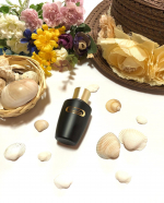 ♪くれえる化粧品アンメランDオイルを使ってみました♪くれえる化粧品は皮膚本来の自然治癒力を高める美容法をポリシーとする日本🇯🇵生まれのスキンケアブランド肌のトラブル…のInstagram画像