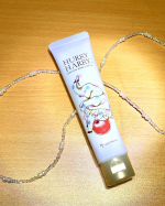 ハリーハリー 大人の微ひざクリーム🥀アップルの香りがイイ🍎国産.無添加処方🍃無合成色素 ノンアルコール  ノンパラベン  40gひじ、ひざが、気になる季節になり、乾燥も気…のInstagram画像
