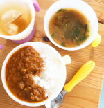 ..プチ不調さん お試し便🍚@retcolle_official..カラダをいたわる栄養が多く含まれる食材と、その吸収を助ける組合せの、お手軽食で叶えるプチ不調さんコー…のInstagram画像