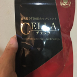 株式会社ナックスさんの「CELLA（チェッラ）」を飲んでみました。パッケージは黒と赤のかっこいいパッケージで、開けて手にとってみると、透明のカプセル に茶色のサプリメントが入って…のInstagram画像