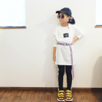 FILA ♡キキの #jsコーデキキの好みはjs系でもパステルなんだけどパステルに合わせるのにはモノトーンが合わせやすいのも覚えたよ😁このロング丈のトップスも薄…のInstagram画像