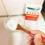 毎日、ヨーグルトを食べる我が家にぴったりな、フィンランドで人気の伸びる発酵乳　ホームメイド・ヴィーリ！！を使ってみました。牛乳1ℓに種菌を入れて室温で置くだけで、簡単に伸びる発酵乳ができま…のInstagram画像