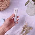 𓅭﻿﻿﻿1つで5役を備えた肌を守りながら育む﻿薬用美白のUVベースケア✨✨﻿﻿ホワイトシューティカル　﻿ホワイトアレルUVシールド﻿﻿１本で５役！﻿＊日焼け止め…のInstagram画像