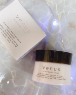Venus SKIN  Venus VC WHITENING CREAM﻿お試しさせて頂きました❤️﻿﻿﻿ブランド名の由来﻿⻩金の光を放つ星・金星。﻿その美しいかがやき から、…のInstagram画像