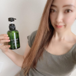 子供や赤ちゃんにも使える💓﻿髪にも肌にもやさしいシャンプー🍀✨﻿﻿株式会社Ace Agent ﻿#ハーバルリーフオーガニックシャンプー﻿2ヵ月分300ml 通常価格4000円・定期…のInstagram画像