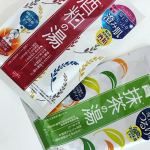 @pdc_jp 様の入浴剤です。酒粕湯と抹茶湯です。酒粕は昔から「酒粕を扱う杜氏（日本酒職人）の手は美しい」と言い伝えられ、洗い流しの酒粕パック美容法が広まっていきました。阿蘇…のInstagram画像