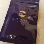 株式会社リッチモアさんの　　KUROMEKU（クロメク）〈栄養機能食品〉　　です。今までにない新時代の『白髪ケアサプリ』管理栄養士監修のもと、話題のブロッコリースプラウトや桜の花エキス…のInstagram画像