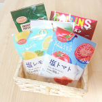 ダイエット中のおやつにも❤️【共立食品 ドライフルーツ】今回は共立食品さんのドライフルーツとナッツを試してみました❤️😍まずは新発売の【塩トマト🍅】【塩レモン🍋】…のInstagram画像