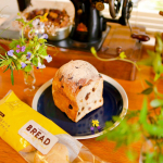 ...【LOHACO BREAD】とは、パン屋さんのおいしさを自宅でも味わえるLOHACOオリジナルのパン🍞焼きあげた後、おいしさを急速冷凍により閉じ込め、発送当日…のInstagram画像