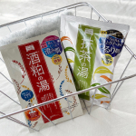 ご縁があり、pdc様.ワフードメイド「宇治抹茶の湯」「酒粕の湯」モニターさせていただきました！.1 宇治抹茶の湯サラサラ粉末をお湯に入れると名前の通りお茶の香り…のInstagram画像