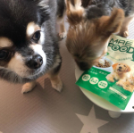 #モニプラ #モニター企画に参加します🙋‍♀️スターネット様🐶😽愛犬愛猫用　健康サポート食品MREフードプラス‼️🍀MRE成分は健康維持へのサポートが期待できる発酵分解成分世界34カ…のInstagram画像