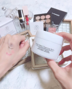 ...AKIKOリッチモイストクレンジングバーム75g ¥3630-これまでの'補うケア'から'積極的なケア'へ…✎美容液とかに最近よく入ってるヒト幹細胞培…のInstagram画像