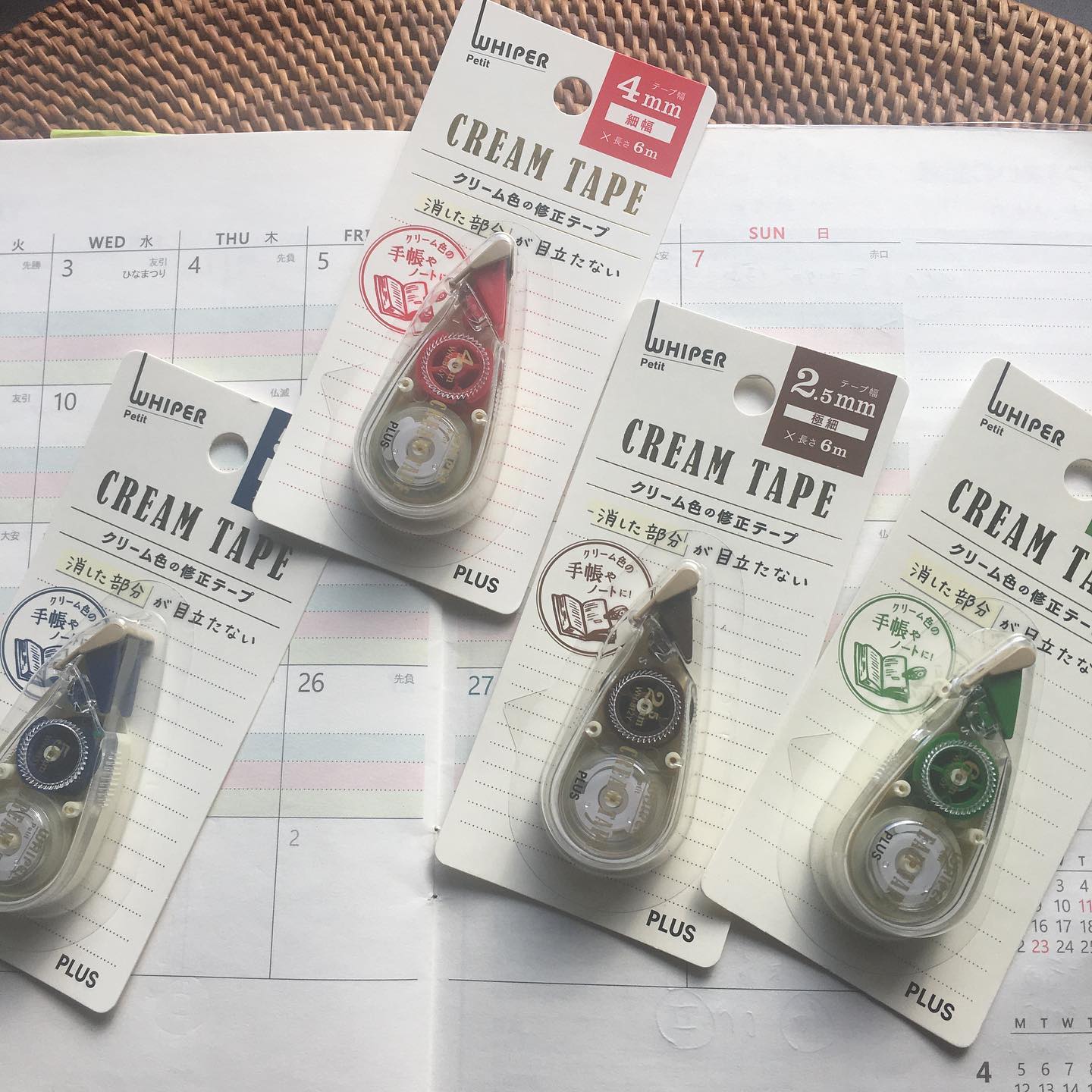 口コミ投稿：修正テープって、進化がすごいと思います。一発でスルッと貼れて剥がれないし、表面…