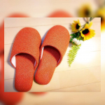 【LOHACO限定】ソフトスリッパ●税込６９８円 @lohaco の洗えるソフトスリッパ✨〇軽くて優しく、足にフィットするベーシックなソフトスリッパ✨椅子張り用にも使う…のInstagram画像