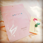 ピーリングパッドporeno(ポアノ)毎朝使ってます🌻韓国コスメで大人気、韓国製が主流のピーリングパッドを、日本国内生産で実現✨朝の洗顔がわりに拭くだけ簡単😍使用後の洗い流しも不要。洗顔料に…のInstagram画像