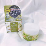 𓍯﻿﻿ワフードメイド🌿﻿「UM オールインワン ジェル」100g﻿﻿2020年秋の新商品にジェル状美容液になります🌟﻿﻿毛穴の肌悩みに応えてくれて肌をツルツルに🎶﻿宇治…のInstagram画像