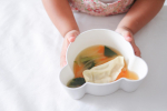 ・・・マッスルギョーザ！今回は野菜スープの中に入れてみました♥これ美味しい！これオススメ！！・・・私もめりパパも焼くよりスープに入れたほうが好きでした♥…のInstagram画像
