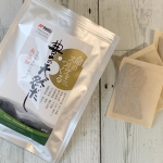 「豊の天然だし松」で、きのこたっぷり鶏肉の炊き込みご飯*鹿児島県産かつお節、長崎県産焼きあご、いわし煮干し、さば節、昆布、椎茸といった国産6素材の無添加だしパック「豊の天然だし松」。水500m…のInstagram画像