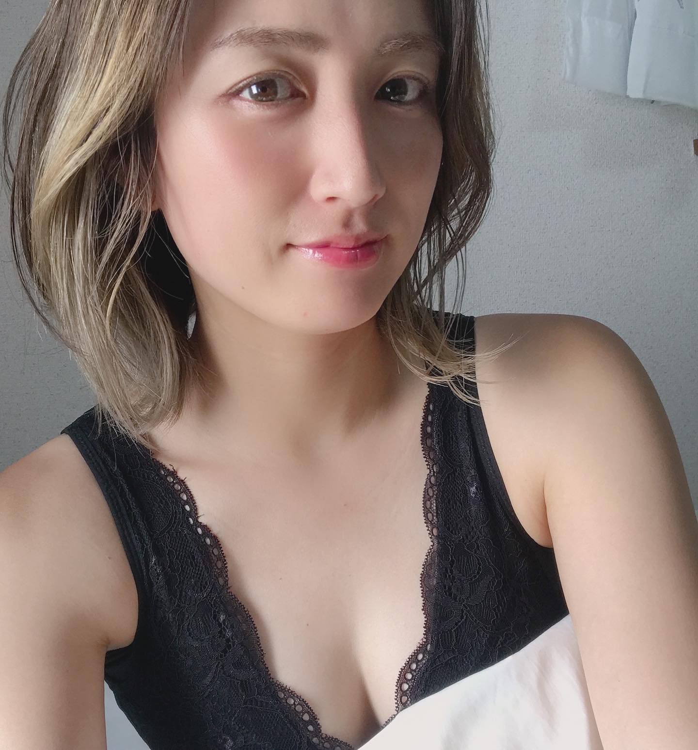 口コミ投稿：愛用ナイトブラ🖤ピンクに続き次は黒🖤黒めちゃくちゃカワイイな😍お揃いのショーツも合…