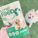 🌸MRE FOOD+1ヶ月使わせてもらいました❤️✨もうこれ見るだけで飛びつく←大好きになったポメ子。下手だったちゅるちゅる食べも上手に👏✨ご飯にかけて食べてたんですけ…のInstagram画像