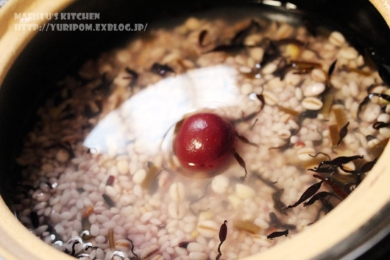口コミ：【梅干しレシピ】かりかり小梅とひじきのシンプル雑穀ご飯とカリカリ小梅の薔薇梅の作り方。の画像（8枚目）