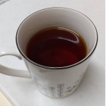 TIGERの「オーガニック・プレミアム・ルイボスティー」飲んでみました♥️ルイボスティーの中でも、オーガニック承認を取得した最高級グレートの茶葉を100％使用🍃さらにお茶の郷にある…のInstagram画像