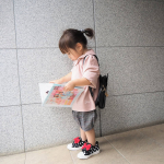 TOKYO BY ARTPEANUTS（@tokyo_by_artpeanuts）の﻿コールブラウスとかぼちゃパンツを着ておでかけ。﻿﻿バースデイ（@grbirthday） ブランドなので…のInstagram画像