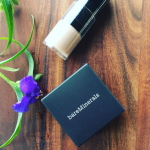 今回紹介するのは、サンフランシスコを拠点とした世界初のミネラルコスメブランドbareMineralsの人気の商品のオリジナルファンデーションです。・・・…のInstagram画像