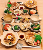 𓅿﻿﻿✎プルコギ丼﻿✎餃子﻿✎ブロッコリーのカニカマあんかけ﻿✎豆のサラダ﻿✎ナスの中華風胡麻和え﻿✎りんご﻿﻿▹◃┄▸◂┄▹◃┄▸◂┄▹◃┄▸◂┄▹◃﻿﻿…のInstagram画像