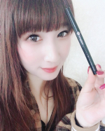 .【キングダム リキッドアイライナーＳ】がリニューアルしました！◡̈♥︎.美発色で瞳をキレイに見せる⭐️長時間にじみにくいWプルーフ処方⭐️なめらかな描き心地⭐️お手頃価格…のInstagram画像
