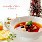* クリスマスも近いので色々とXmasメニュー思案中　 デザートの時に飲みたいフルーツティー 見た目も華やかで女子受け間違いなしの飲み物ですよ 使用…のInstagram画像