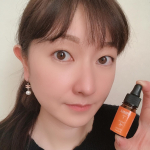 アプリアージュオイルS ❤️﻿﻿顔や首に出来る「ざらつき」😂﻿目元や首元にできるざらざらの最大原因は皮脂膜の乾燥です!!﻿加齢や紫外線で失われゆく皮脂。失われゆくものは、補う事が大切。…のInstagram画像