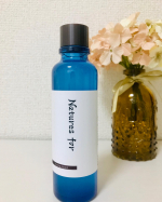 ❤︎Natures forヒーリングローション❤︎ サラッとしているのに、肌にスーッとなじんで、 内側から潤うような化粧水です☺︎ 香りも良くて、癒されます❤︎ 一滴の水も使用せず、肌本来の潤いとすこ…のInstagram画像