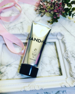 消毒＆保湿＆洗浄１本３役🤎﻿日本生まれの保湿もできる消毒ハンドジェル❕﻿ ﻿「HANDrine（ハンドリーヌ）モイストハンドトリートメント」﻿愛用中😊﻿ ﻿﻿ ﻿除菌ジ…のInstagram画像