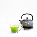 .お水にこだわって美味しいお茶をいれてみました。毎日寒いので温かくて美味しいお茶が身体にしみわたる...お水が違うだけで、いつものお茶の味もかわるんだなぁと実感しました。静…のInstagram画像