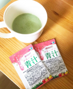 ...美 チョコラ コラーゲン青汁💚.最近１日１杯飲んでます🥛毎朝豆乳か牛乳に混ぜて、ホットで☕️クセもなくて、さっぱりしていて、甘くないので食事にも合います！…のInstagram画像
