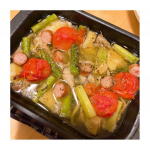 グリルパンでアヒージョ作ってみたよ💕🇪🇸オリーブオイルって油だけど罪悪感なく食べられるよねー🫒💕パンをつけながら食べると2度美味しい😋#GOYA#オリーブオイルのある暮らし#エ…のInstagram画像