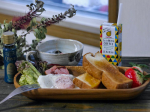 *主人が難病指定を受けて食事制限が課された今年牛乳がNG食材になり我が家に豆乳が常備されました。ロングライフ商品である豆乳は常温保存できるので箱買いしています。マルサン…のInstagram画像