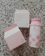 G9スキンの可愛いピンクシリーズのG9 MILK BUBBLE ESSENCE PACK ＃PLAINと、WHITE WHIPPING CREAM ピンク（ウユクリーム）とWHITE CREAMY C…のInstagram画像